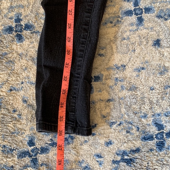 Black Skinny Jeans - Picture 7 of 8